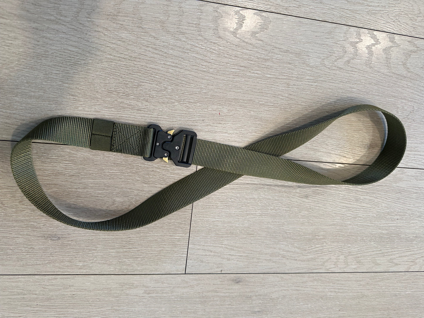 Green Luggage Belt (Med/Large Luggage)