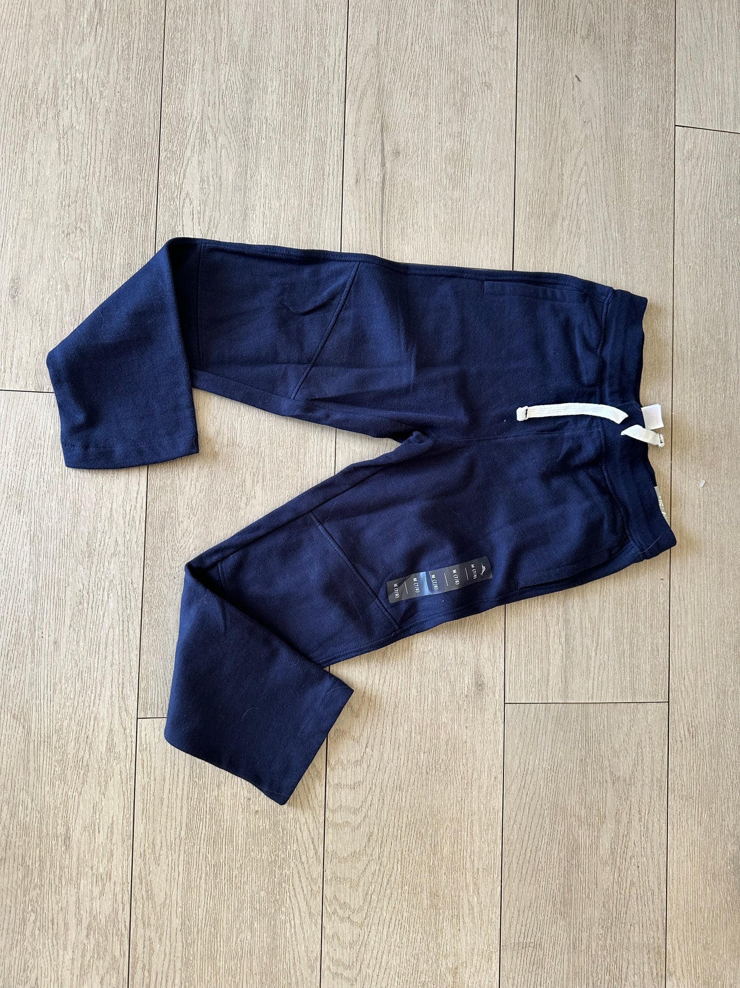 Blue sweats Tommy Bahama size 7/8