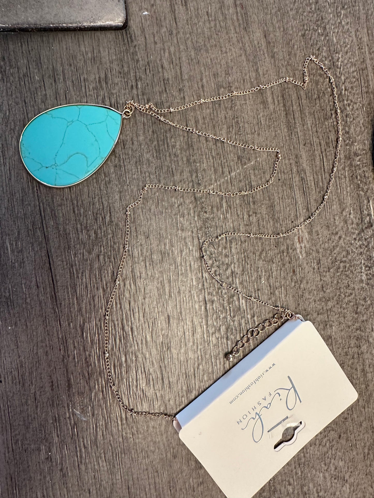 Turquoise Oval Pendant Necklace